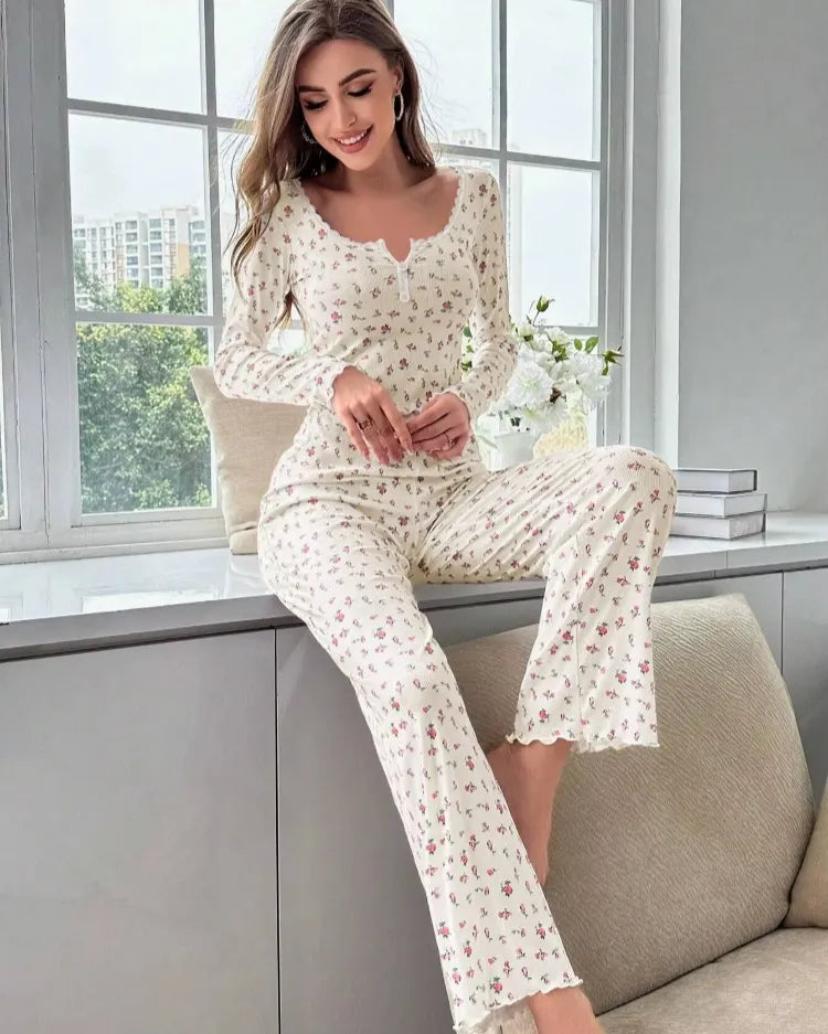 Floral Lettuce-Trim Pyjama Set - Voldina