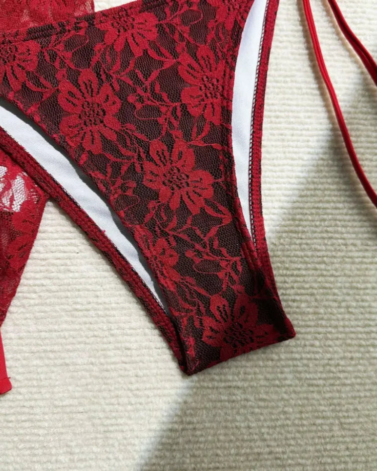 Three-Piece Bikini Set - Voldina