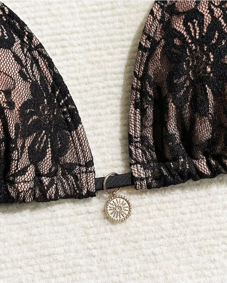 Three-Piece Bikini Set - Voldina