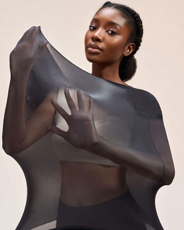 Ultra-Light Seamless Base Layer - Voldina