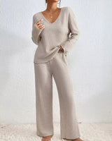 Ribbed V-Neck Pyjama Set - Voldina